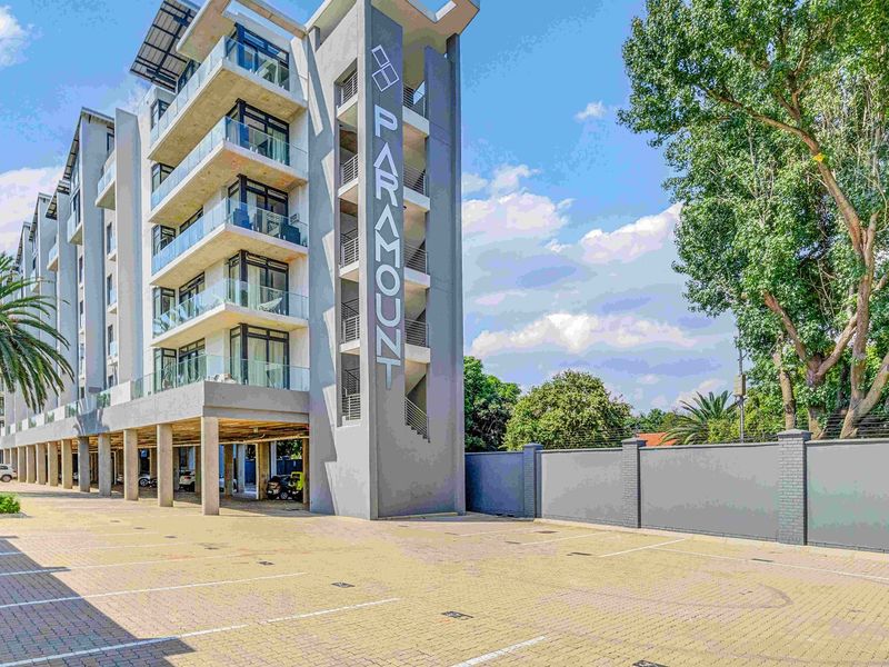 1 bedroom apartment in Houghton Estate - Photo 1