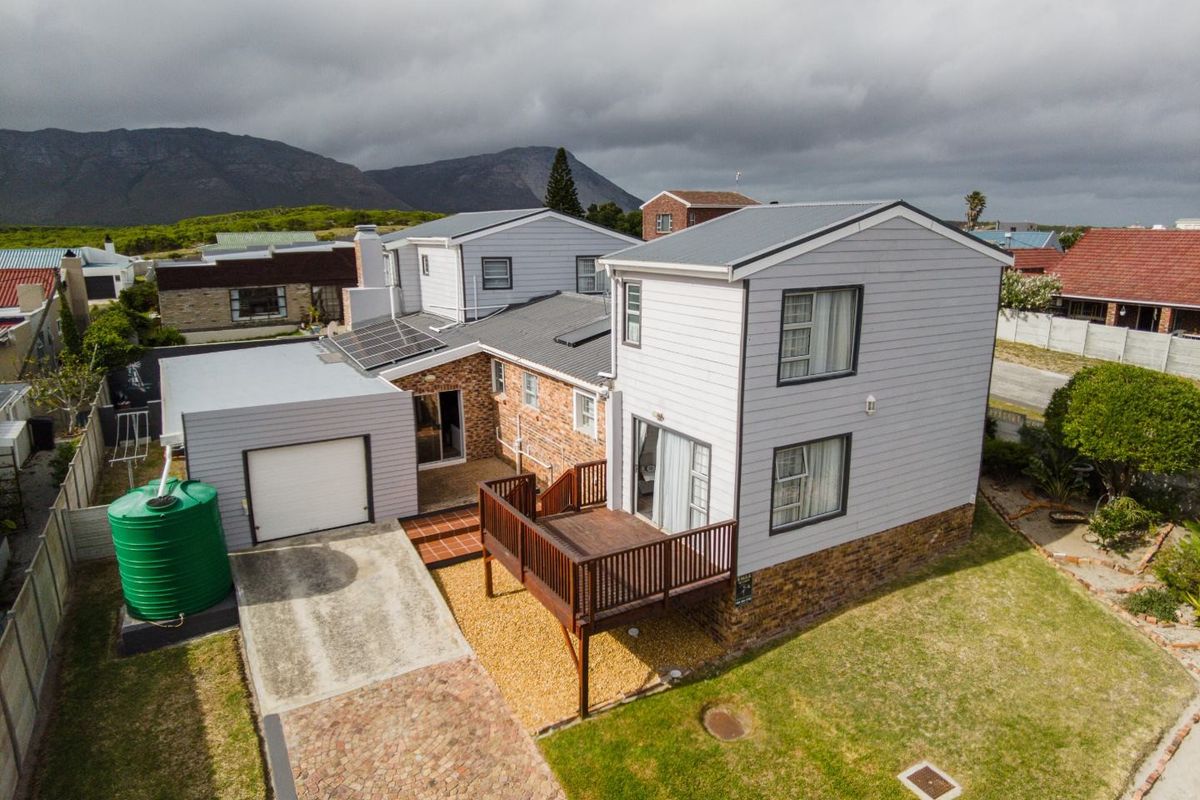 Investment Alert: Income-Generating Coastal Home - Photo 2