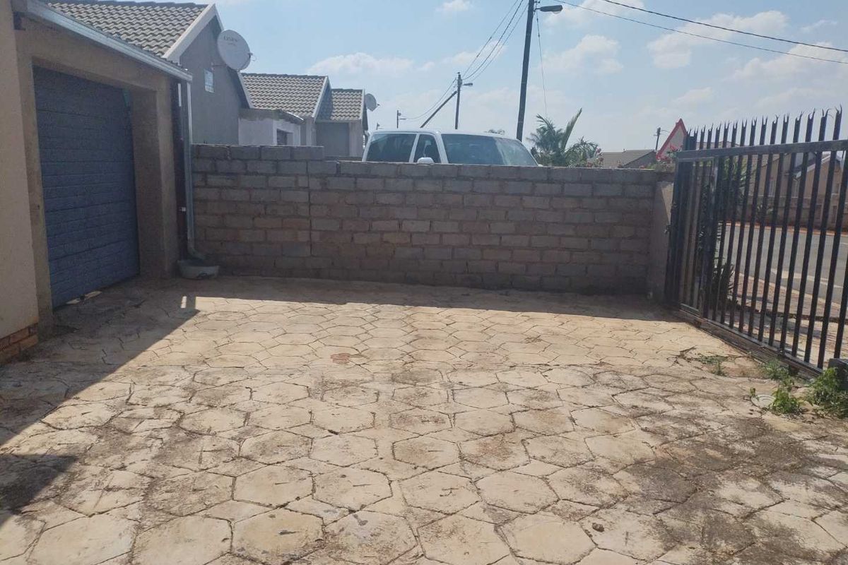 3 bedroom house for sale in Gem valley. - Photo 3