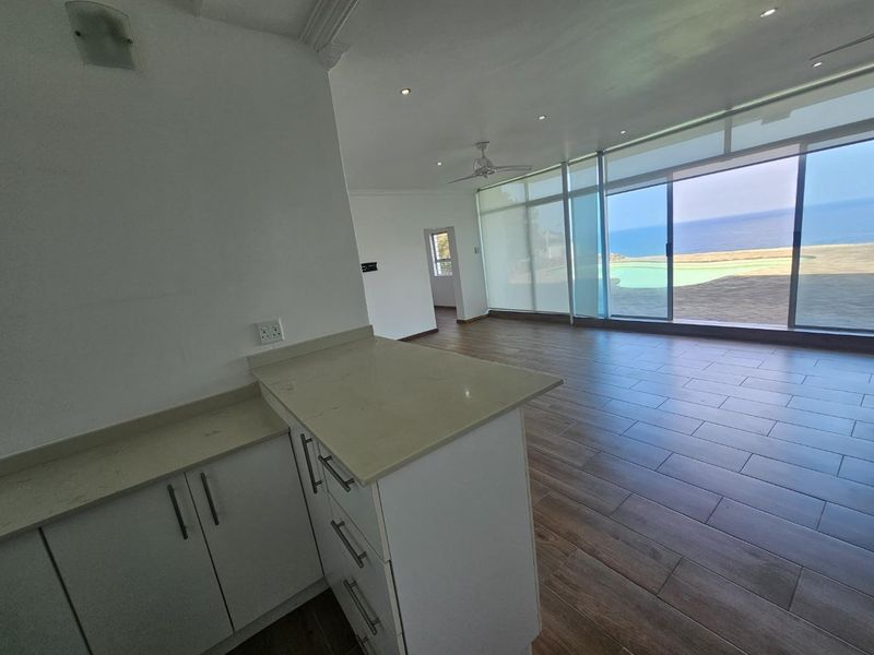 Sun-Soaked Modern Home with 5 Bedrooms &amp; Jaw-Dropping Sea Views - Photo 5