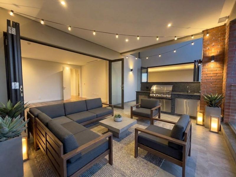 Luxury Apartment Living - Photo 5