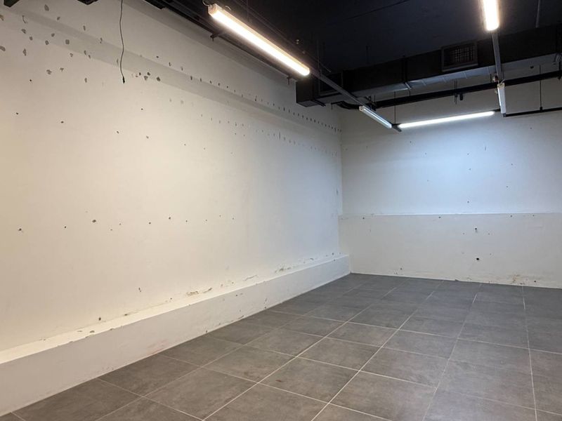 36m2 retail unit to let in newly refurbished The Mutual - Photo 2