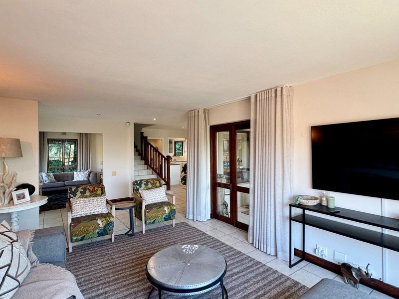 La Lucia Townhouse with Pool and Views - Photo 5