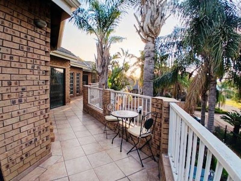 700m2 OF PURE ELEGANCE • PRESTIGE • SPACE • LEGACY - Photo 9
