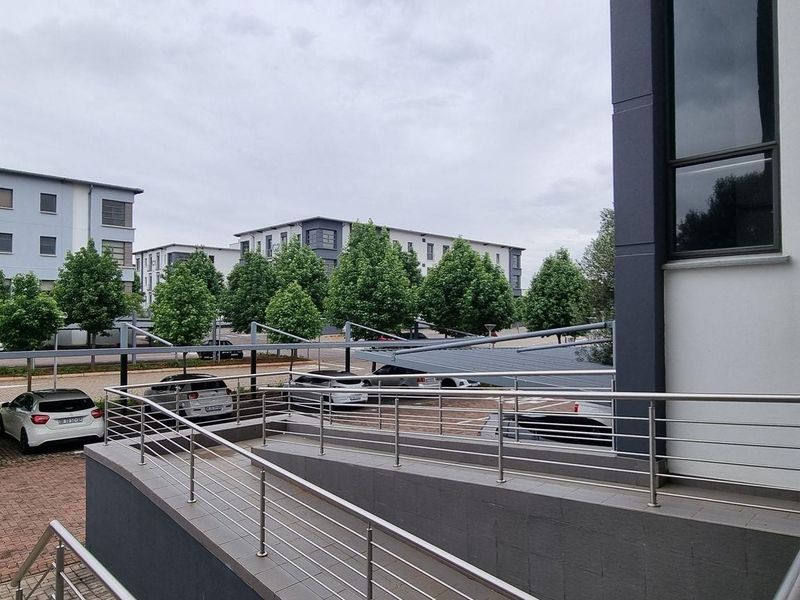 1 295m2 Louwlardia Centurion Office To Let - Photo 8