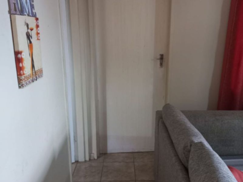 3 bedrooms Townhouse in BRACKENHAM - Photo 2