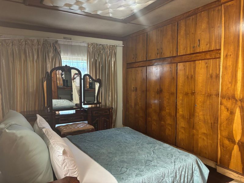 4 Bedroom house for sale in Diepkloof - Photo 9