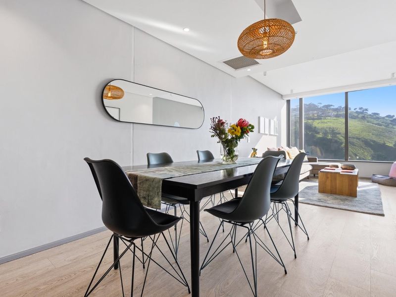 Luxurious Fully Furnished De Waterkant Apartment - Photo 5