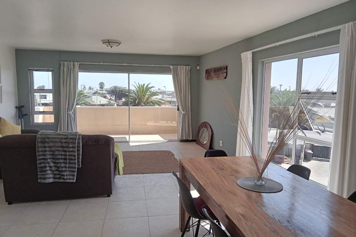 Apartment in the CBD - Photo 2