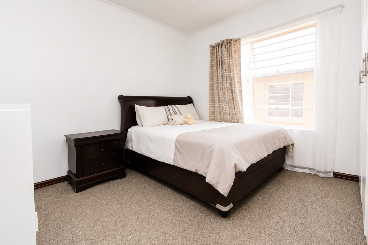 Priced to sell, dont miss out - Photo 4