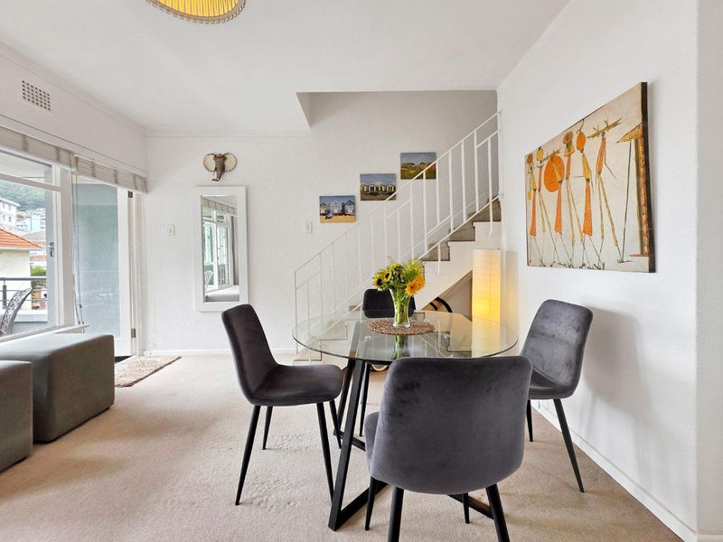 Rare duplex in the heart of Sea Point - Photo 4