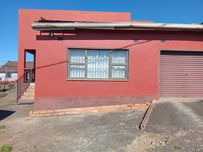 FOR SALE | 3-Bedroom Home with additional Outside Building in Imbali, Pietermaritzburg - Photo 3