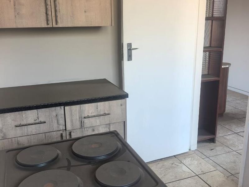 1 bedroom flat for sale in Sunnyside - Photo 3