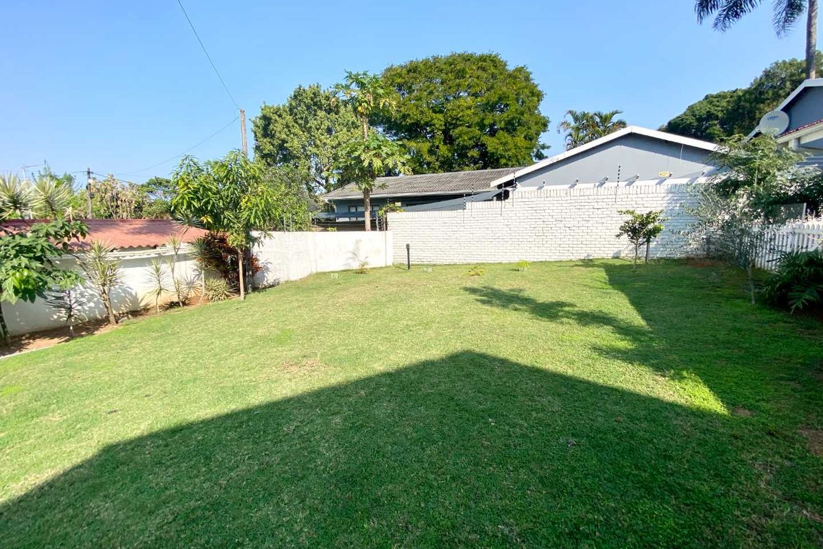 Hendra Estates - Gorgeous Family Home For Rent In Durban North! - Photo 3