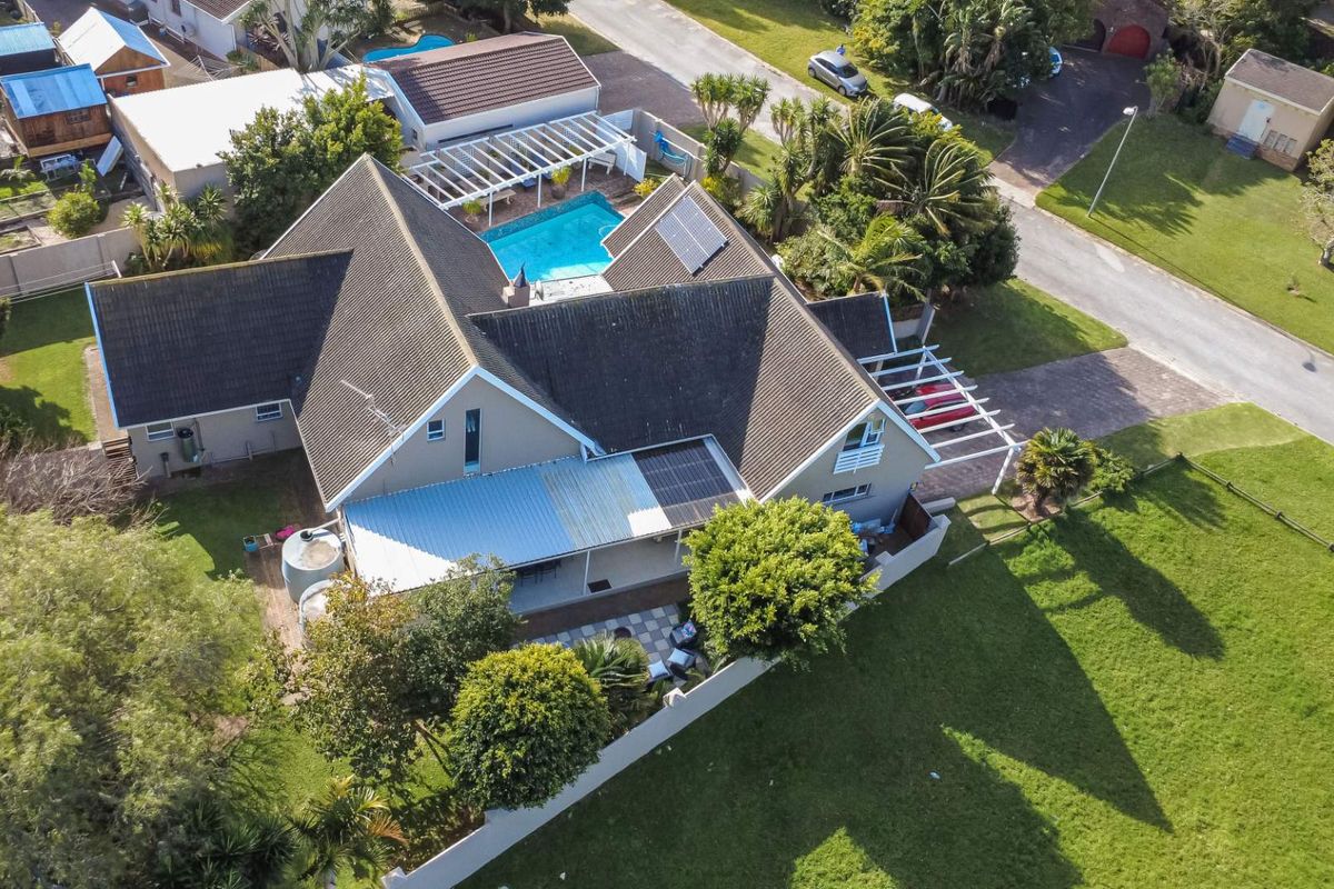 Pari-Park : 4-Bedroom, 4.5-Bathroom Modern Home – Space, Style & Sophistication! - Photo 2