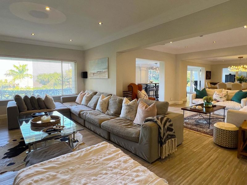Magnificent Six-Bedroom Family Residence with Sea Views – Durban North - Photo 6