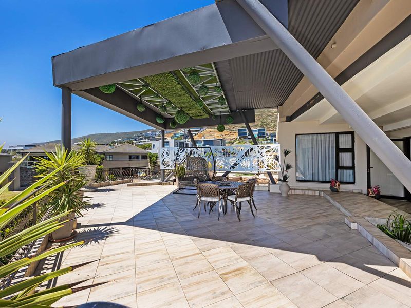 An Architectural Statement of Timeless Elegance & Elevated Living in Baronetcy Estate - Photo 6