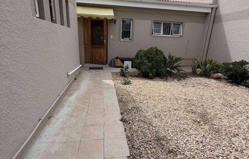 Eros - For Sale - N$2 500 000