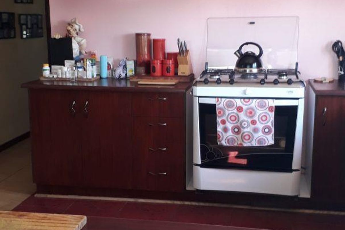 VERY WELL-PRICED SMALLHOLDING! - Photo 5