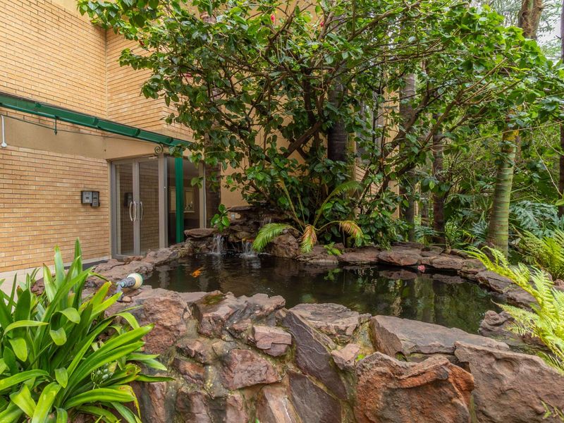 Extraordinary Fully-Furnished 3 Bed Penthouse to Let in Morningside - Photo 3