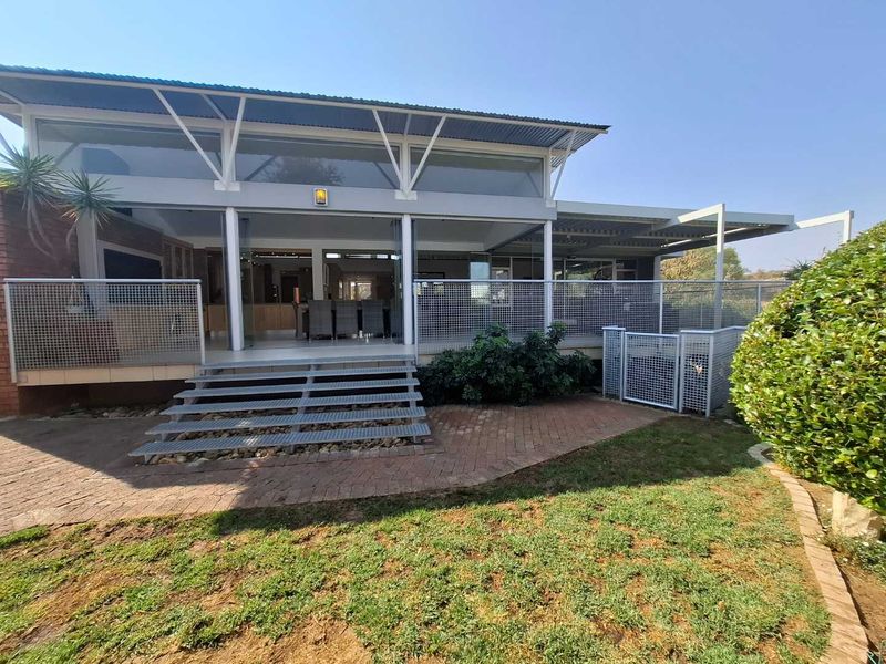 Joint Sole Mandate - Immaculate Auasblick Home - Photo 3