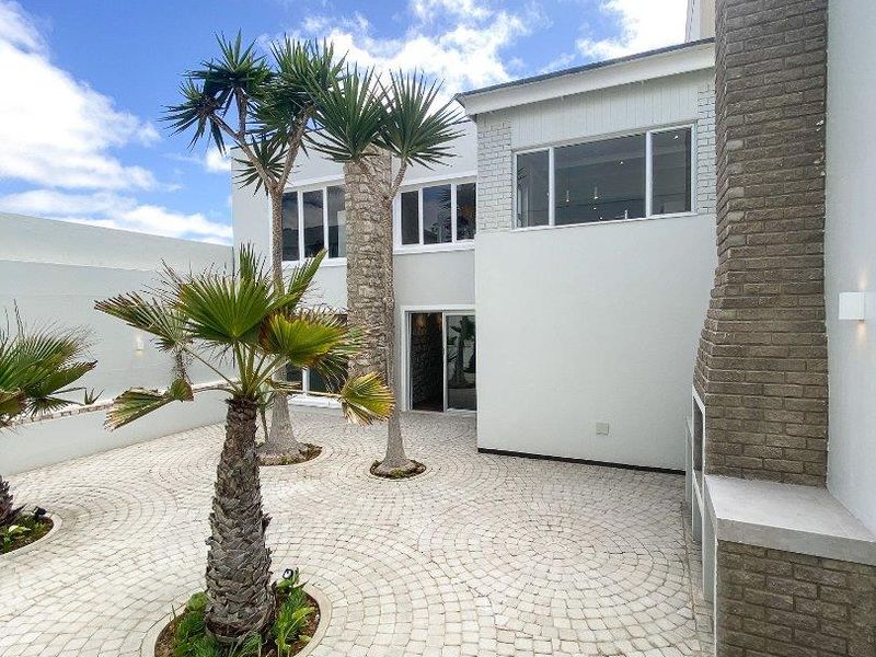 Duplex to rent in Swakopmund, Central Swakopmund - Photo 6
