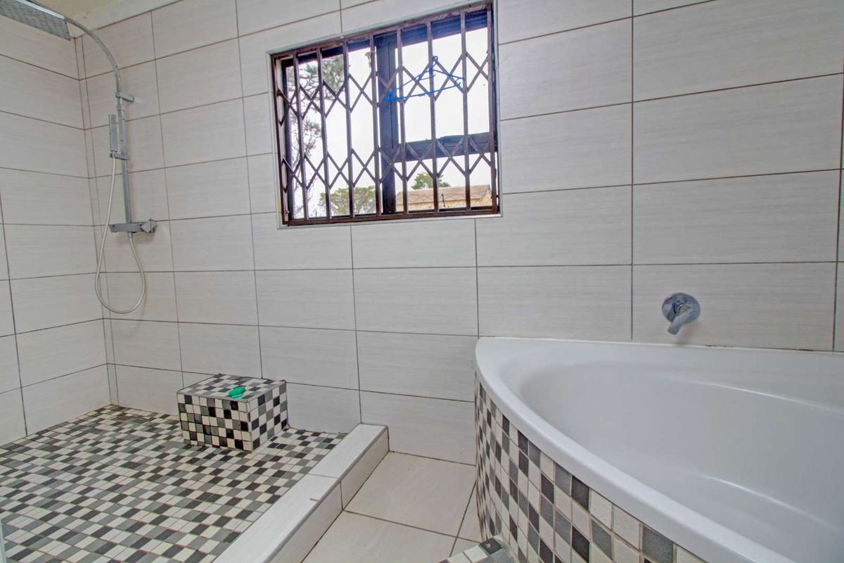 Bring Your Vision to Life in This Spacious 5 Bedroom Family Home - Photo 3