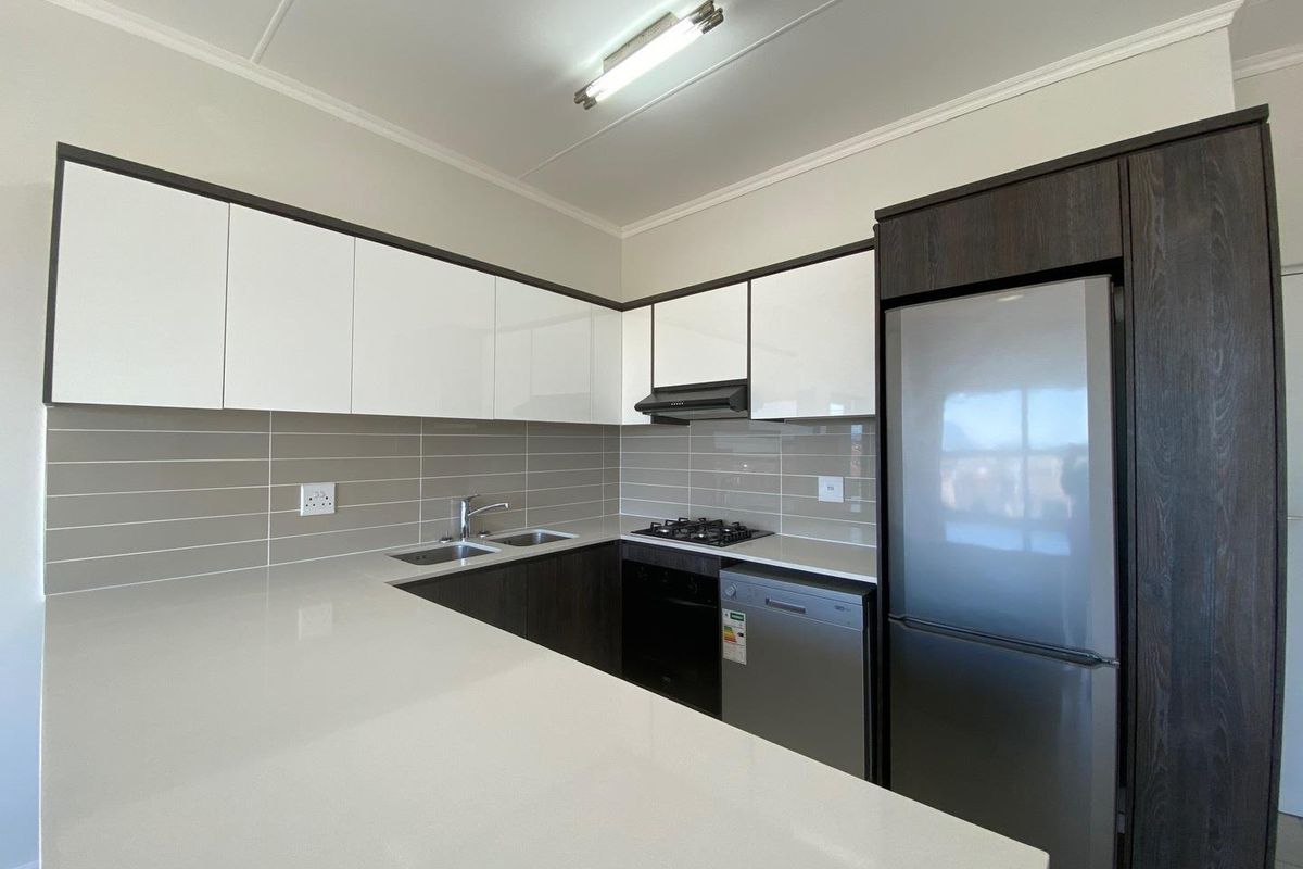 1 Bedroom Apartment let in Sandown - Photo 2