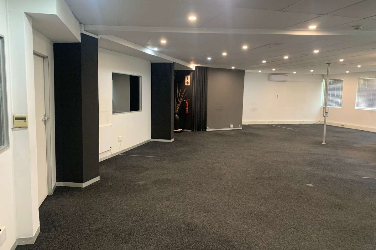 Commercial Office Spaces To Let in Rivonia - Photo 4