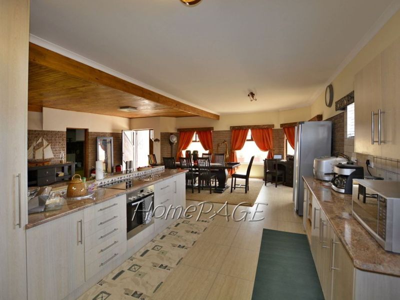 Ext 10, Henties Bay:  Low Maintenance Home with Flat is for Sale - Photo 8