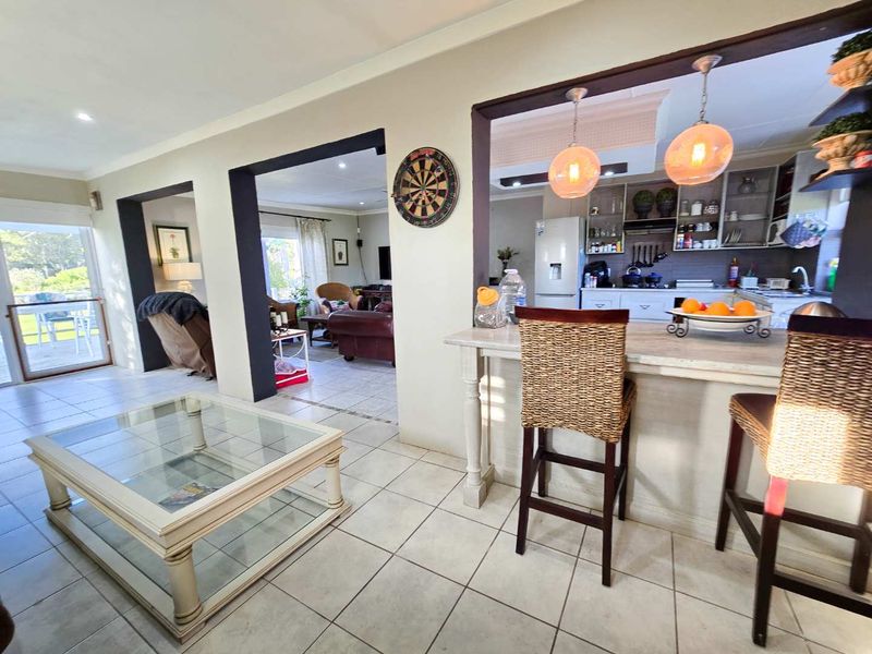 Perfect countryside escape near Stilbaai. - Photo 10