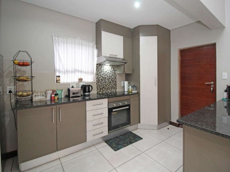 This is it! Beautiful 2 Bedroom 2 Bathroom Townhouse in a Secure Estate - Photo 4