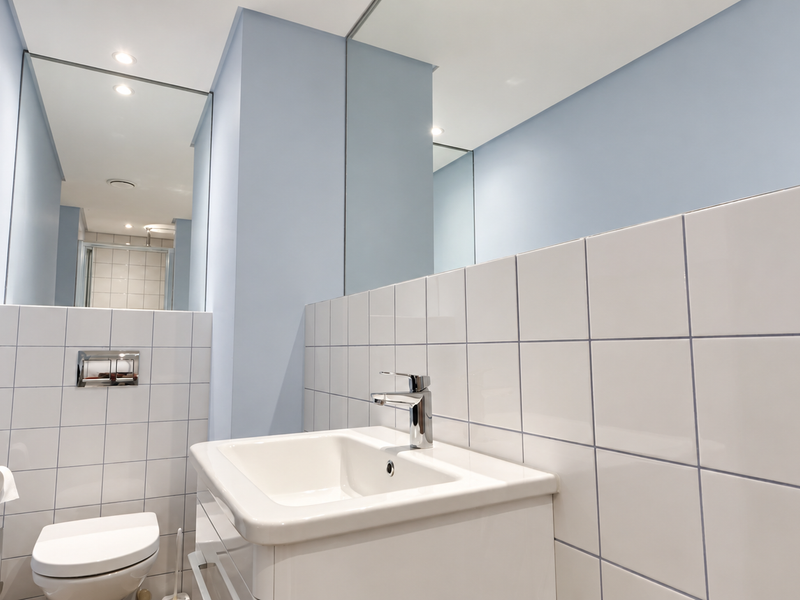 CITY STYLE, LEAFY OUTLOOKS & INVESTMENT APPEAL AT ZEELAND PIER - Photo 10