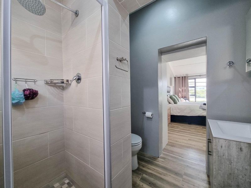 Modern family home - Photo 7
