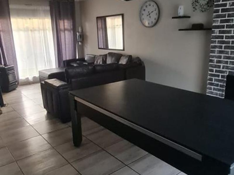 3 Bedroom House For Sale in Vanderbijlpark SE - Photo 5