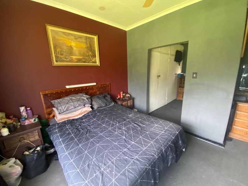 Family Home for Sale in Brackendowns - Photo 9