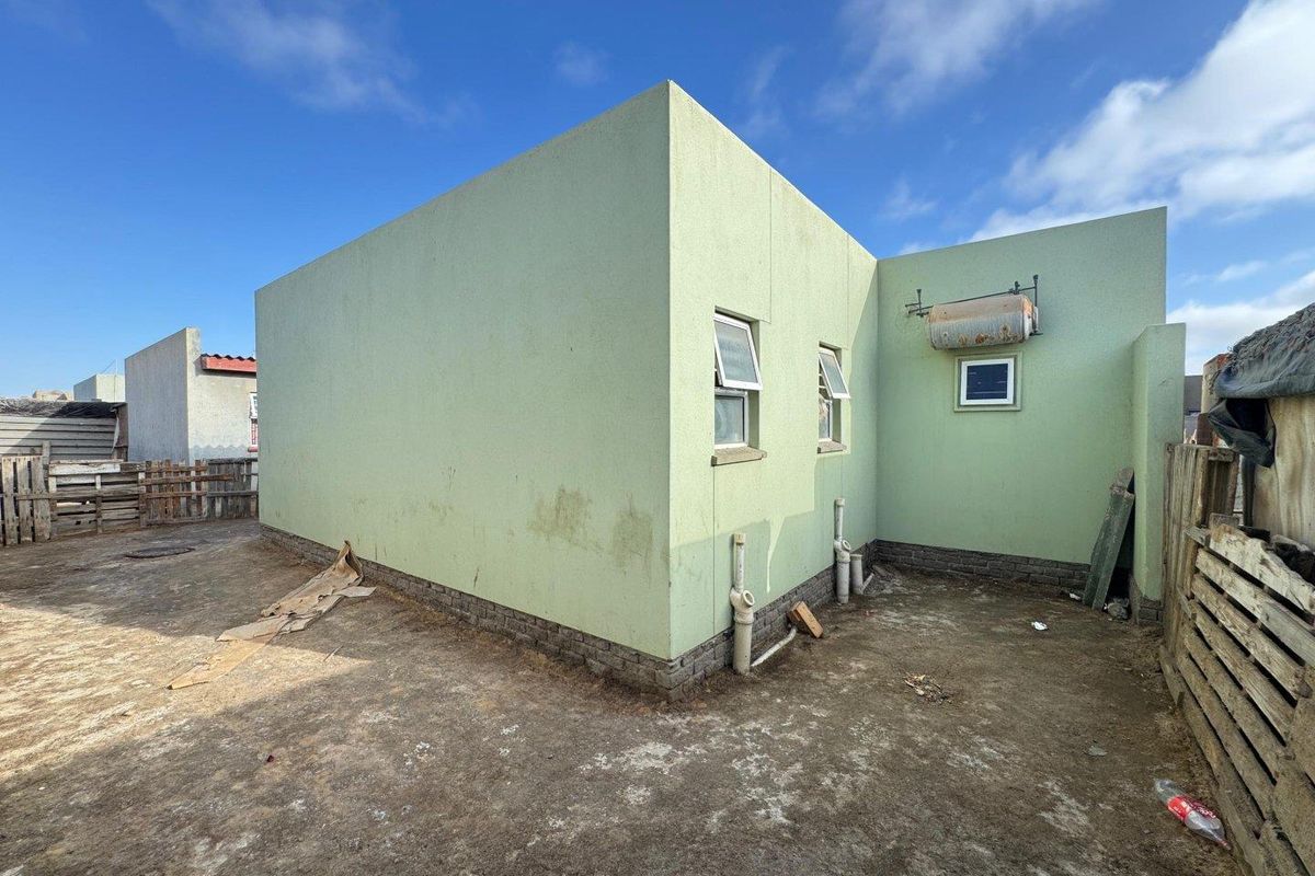 HOUSE FOR SALE - WALVISBAY, KUISEBMUND - Photo 3