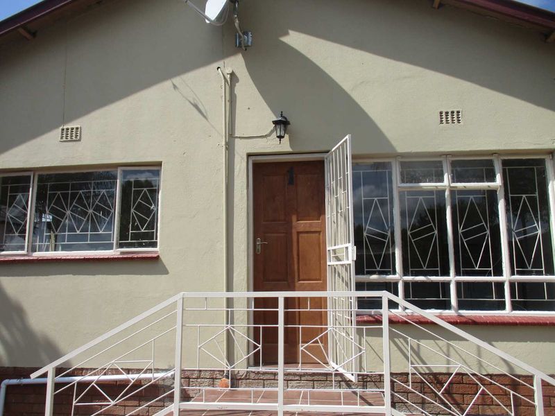 A 1 BEDROOM UNIT TO RENT IN CLAREMONT - Photo 1
