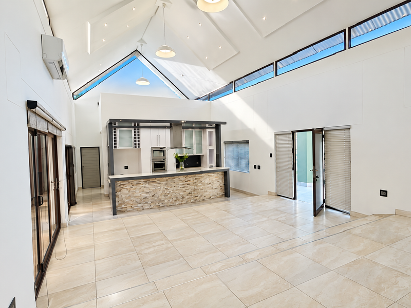🏡 **SUPER MODERN FAMILY HOME FOR SALE | ELISENHEIM** - Photo 3
