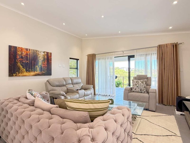 Where family life feels easy- Palm Lakes Estate - Photo 5