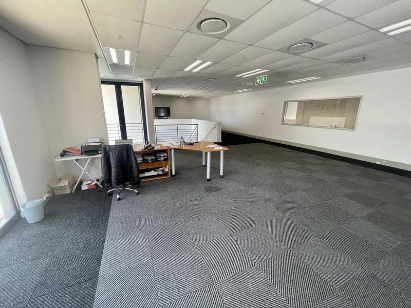Hendra Estates -1603sqm A-Grade Mini Factory To Let - Mount Edgecombe - Photo 7