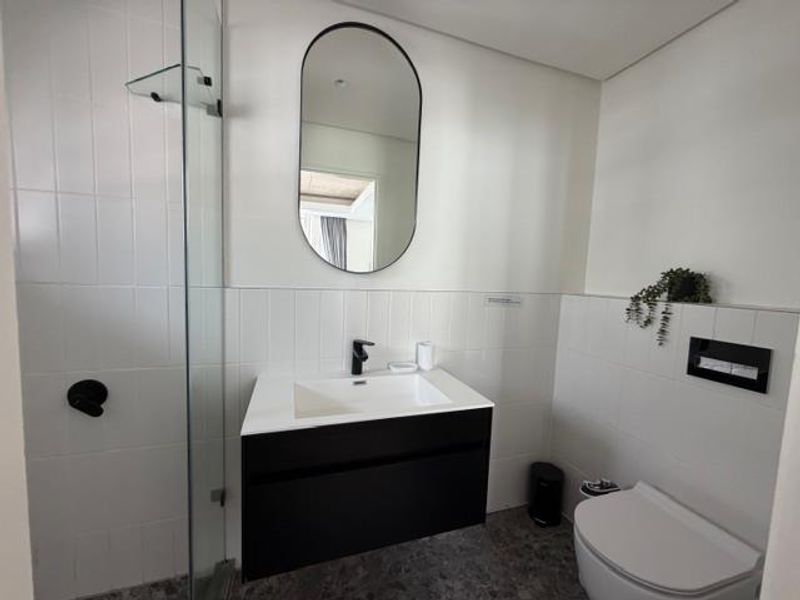 **Experience Modern Luxury Living at Station House** - Photo 10