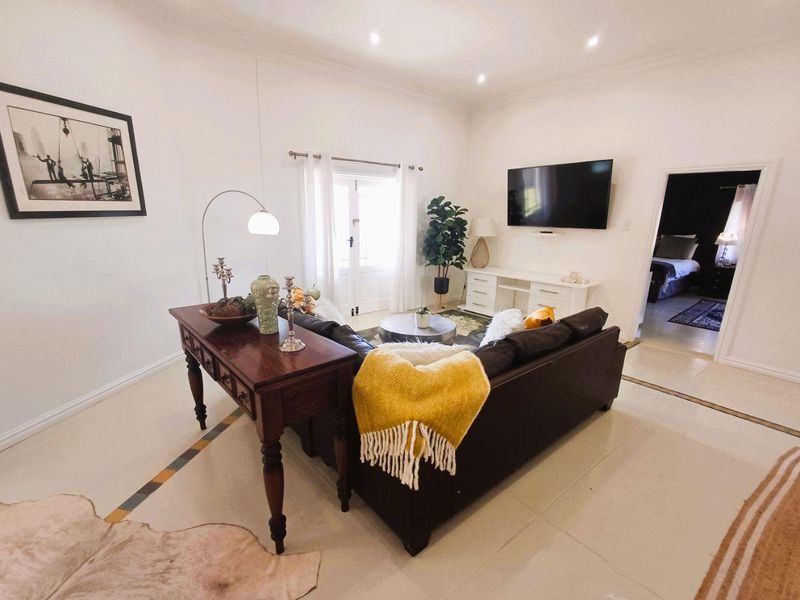 FOR RENT  |  ASSAGAY  |  Queensbridge Estate  |  1 Bedroom Furnished Cottage - Photo 7