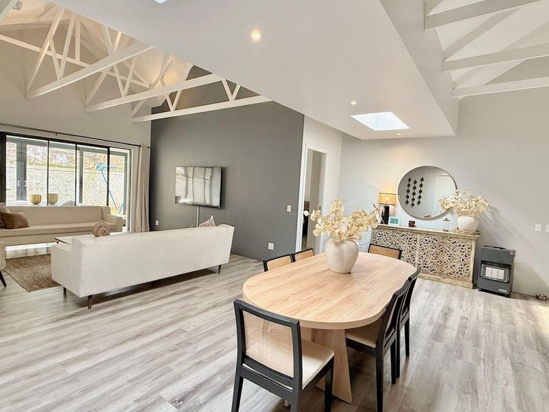 Modern four-bedroom home in a secure Dunrobin estate, Ferncliff - Photo 4