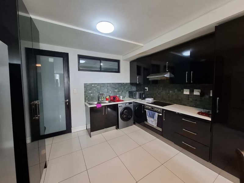 Modern apartment in the heart of the city - Photo 4