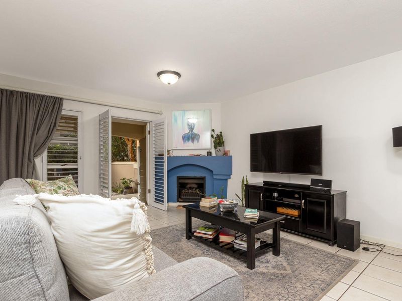 3 Bedroom Apartment / Flat for Sale in Dainfern - Photo 5