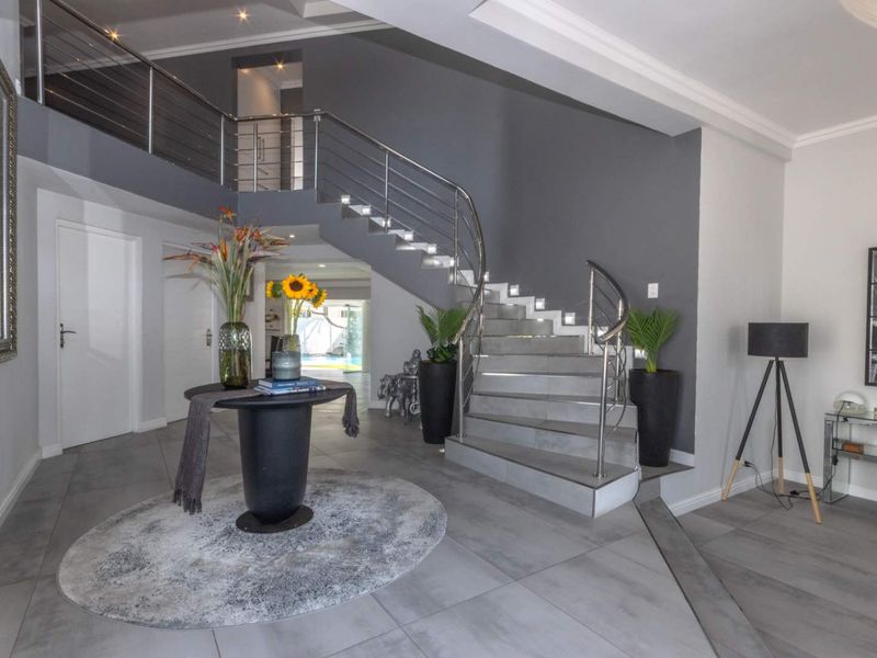 Extravagant Coastal Home in Sunset Beach - Photo 3