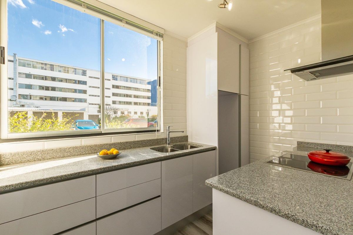 Partially furnished 1 Bedroomed g/ floor apartment in Marlborough Park - Photo 2