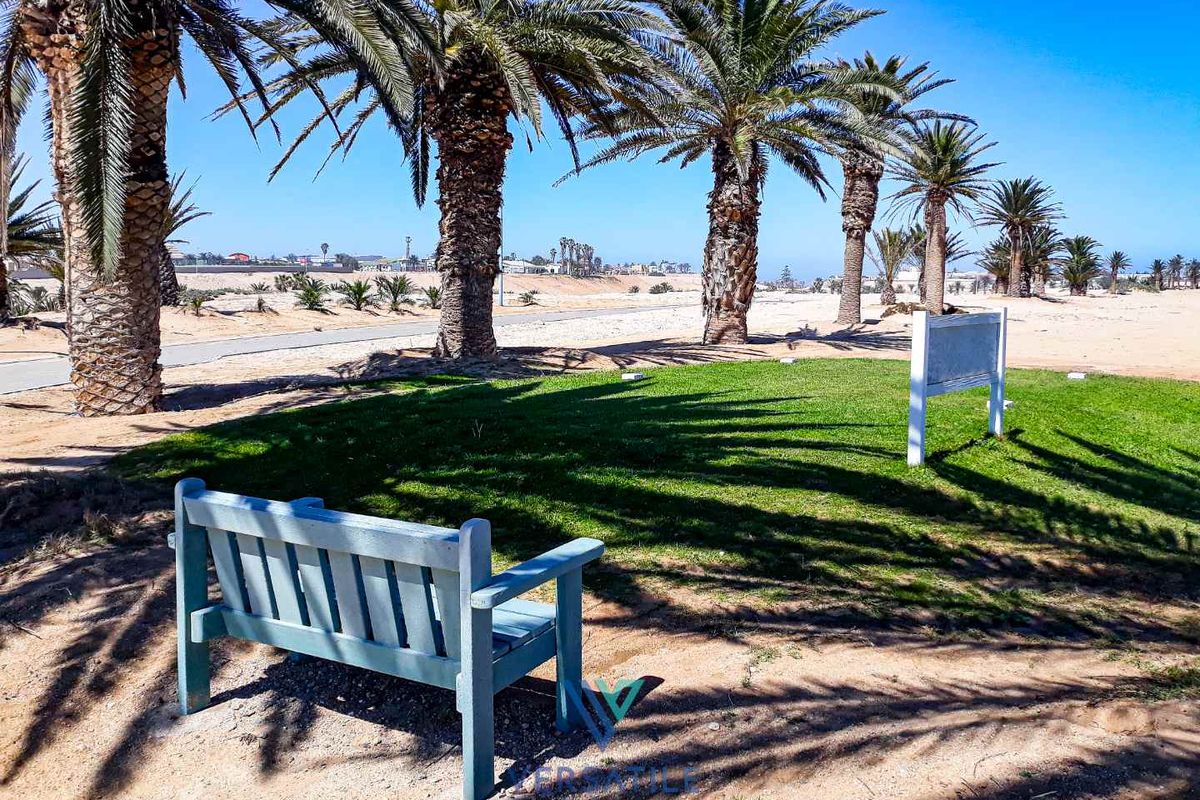 Enjoy Golf Estate living - Photo 3