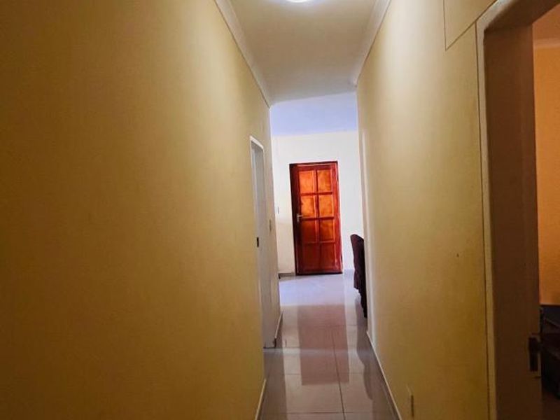 Two bedrooms house for sale in Arandis,  Selling Price N$620000 (cost excluded), erf size 450 sqm - Photo 10